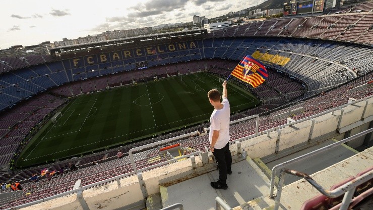 El Camp Nou del Barcelona fue construido hace más de 60 años y hoy tiene varios problemas estructurales, por lo que los socios blaugrana podrán votar para su remodelación.