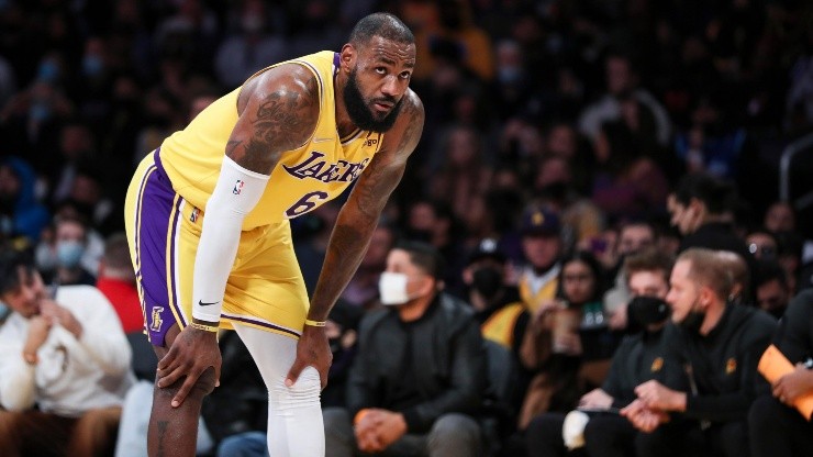 Los Lakers siguen con un andar irregular y cayeron por décimo novena vez en la temporada.