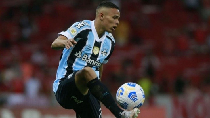 El joven lateral brasileño de Gremio se convierte en el nuevo fichaje de Mónaco.