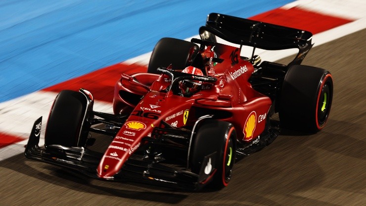 Charles Leclerc sorprendió a todos y largará desde la pole positions en el GP de Bahréin.
