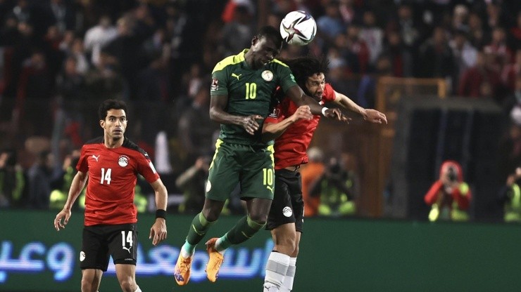 Mané marcó el último penal con el que Senegal le ganó a Egipto y junto a Ghana son las dos primeras selecciones africanas en clasificar al Mundial de Qatar 2022.