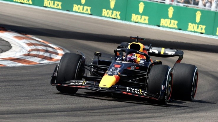 Max Verstappen vuelve a ganar y muestra sus intenciones de repetir el título.