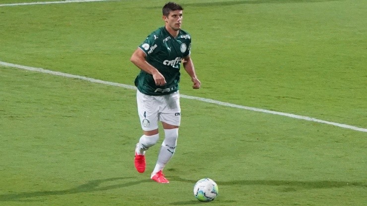 El formado en Universidad Católica jugó los 90 minutos del triunfo de Palmeiras sobre Juventude.