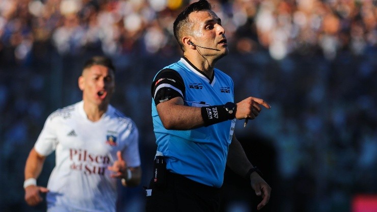 En Argentina están atentos al desempeño que tendrá Piero Maza en el Boca-Deportivo Cali ya que es uno de los jueces despedidos por Javier Castrilli.