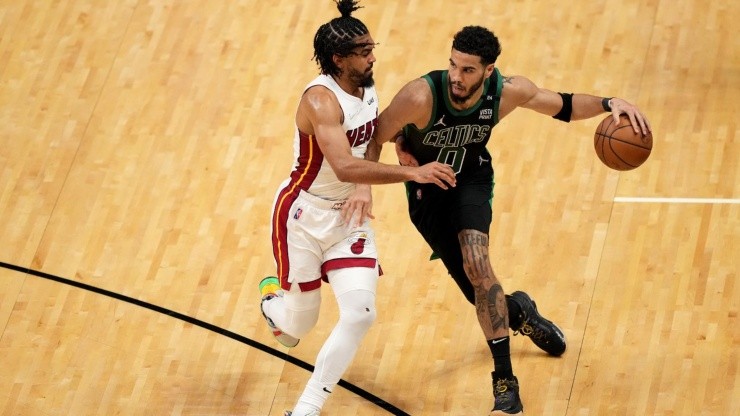 Los Celtics están a solo un triunfo de avanzar a las Finales de la NBA.
