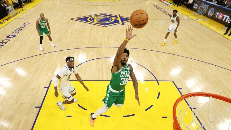 Los Celtics sorprendieron y con cuatro cuarto memorable se quedaron con el triunfo en la primera final de la NBA.