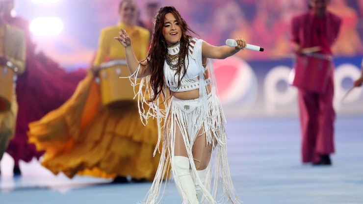 Camila Cabello reveló que le ocurrió algo en pleno show de la Champions League