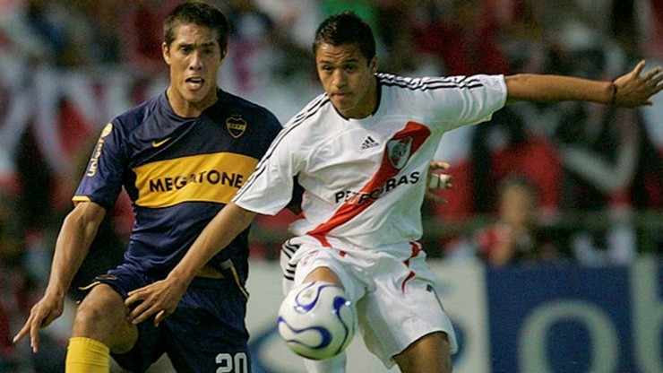 Alexis Sánchez fue campeón de la liga argentina en 2008 con la camiseta de River Plate