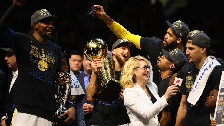 Golden State Warriors celebrando su último título como campeones