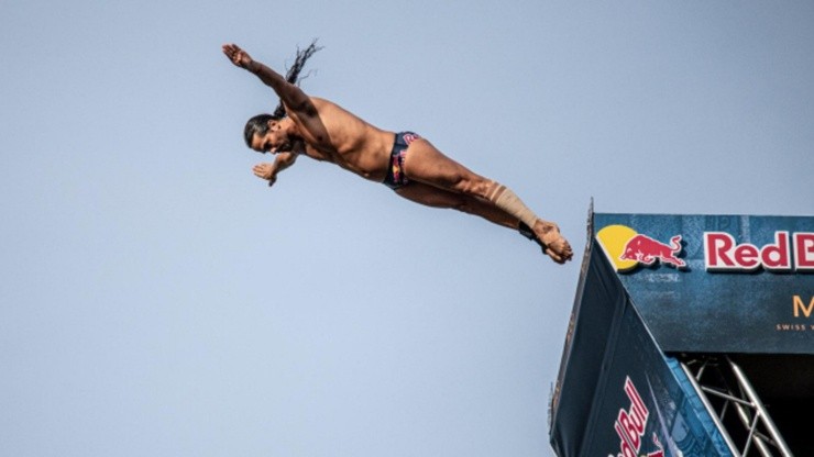 Red Bull Cliff Diving tendrá en TV abierta su primera fecha, gracias a TVN.