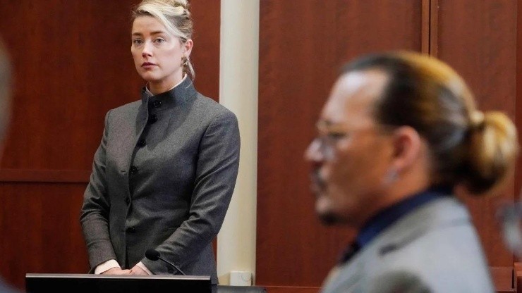 Amber Heard frente a frente con Johnny Depp en el tribunal de Virginia Estados Unidos.