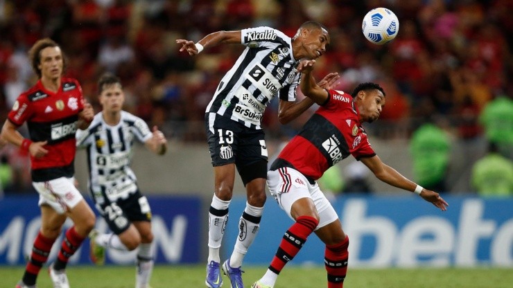 Santos está a 10 puntos de la cima del Brasileirao. Flamengo está a 11.