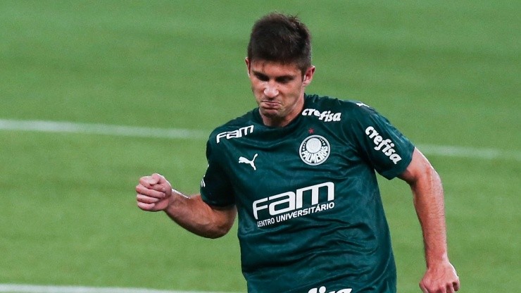 Benjamín Kuscevic no viene gozando de minutos en Palmeiras.