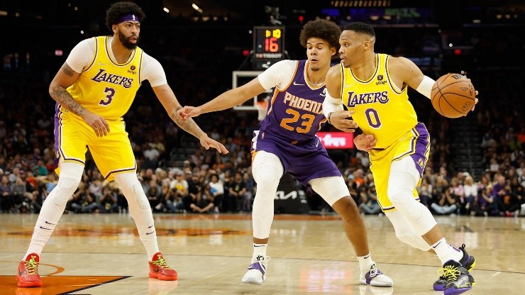 Los Lakers se preparan para la temporada 2022-23 con un partidazo ante los Suns.
