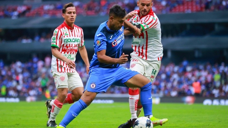 Iván Morales atraviesa un delicado momento en Cruz Azul