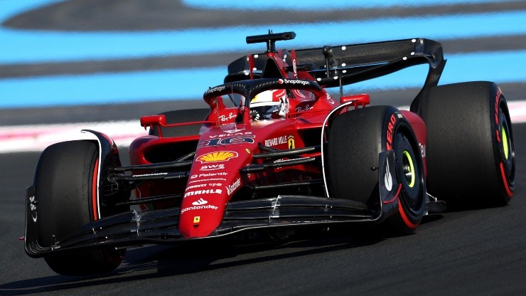 Charles Leclerc buscará seguir descontando puntos a Verstappen en la clasificación de pilotos.