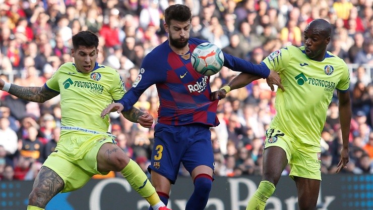Sport anticipa: Piqué será el quinto defensa central del Barcelona.