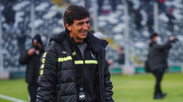 Bolivia inicia su nuevo proceso con Costas, pero el entrenador estará desde la distancia