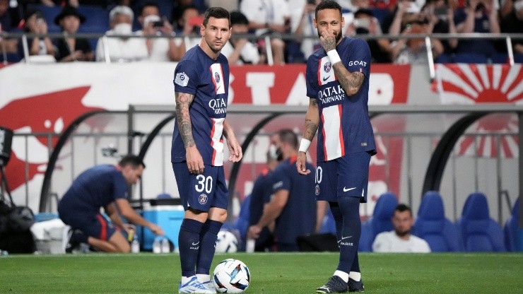 Neymar y Lionel Messi recibieron una llamativa solicitud por Instagram.