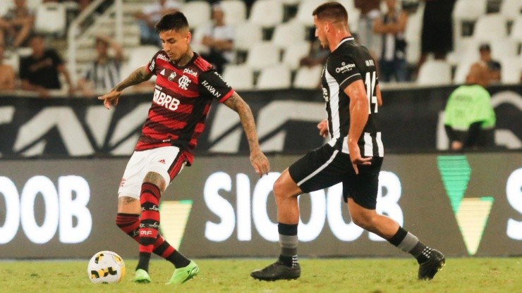Erick Pulgar sumó sus primeros minutos desde que llegó al Flamengo