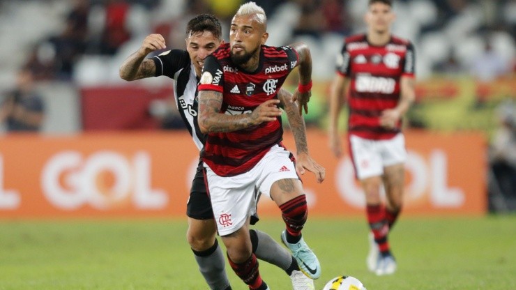 Arturo Vidal suma bonos para ser titular en el Flamengo para Copa Libertadores