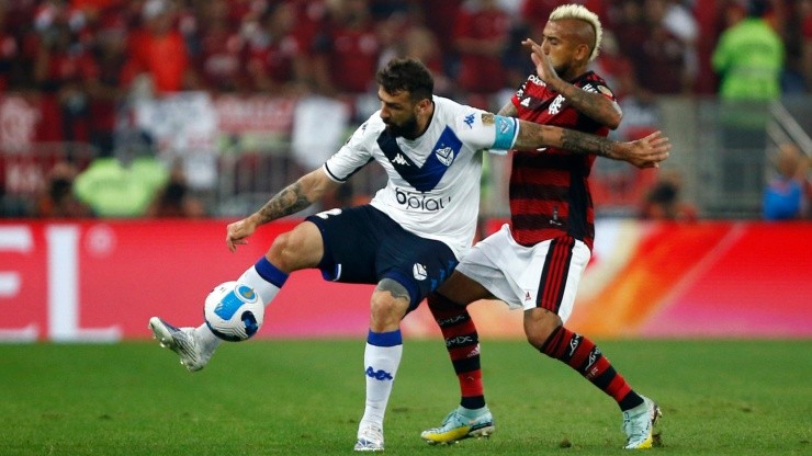 Arturo Vidal fue titular en la clasificación del Flamengo a la final de Copa Libertadores