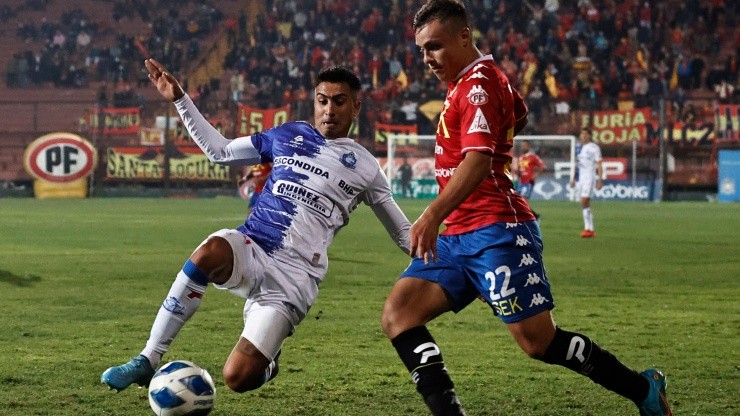 Pumas e hispanos buscan el paso a las semifinales de la Copa Chile