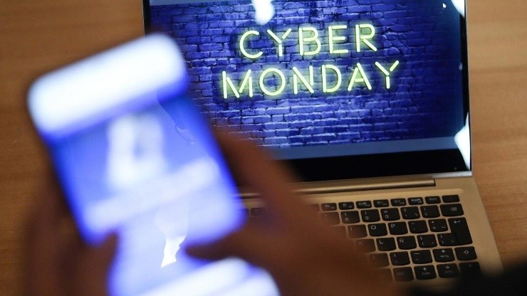 ¿Cuáles tiendas de mascotas participan del Cyber Monday ?
