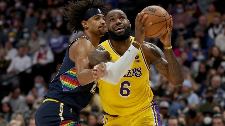 Los Lakers buscan su primera victoria en la temporada ante Denver Nuggets.