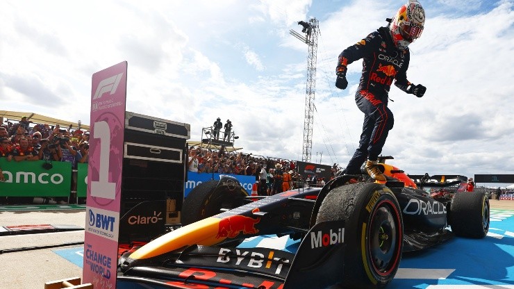 Max Verstappen va por el récord de más carreras ganadas en una misma temporada.