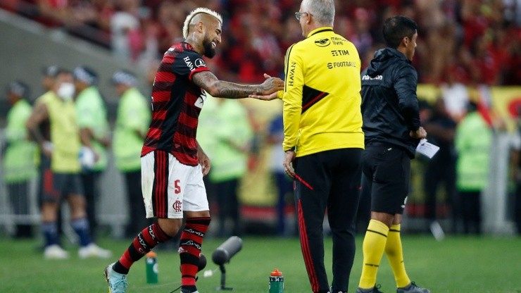 Dorival Júnior sabe que tiene "un jugador fantástico" en Arturo Vidal. Y así lo dejó claro luego de que Flamengo ganara la Copa Libertadores 2022.