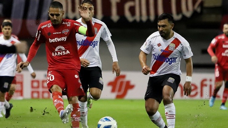 Curicó Unido y Ñublense representarán a Chile en la Copa Libertadores 2023