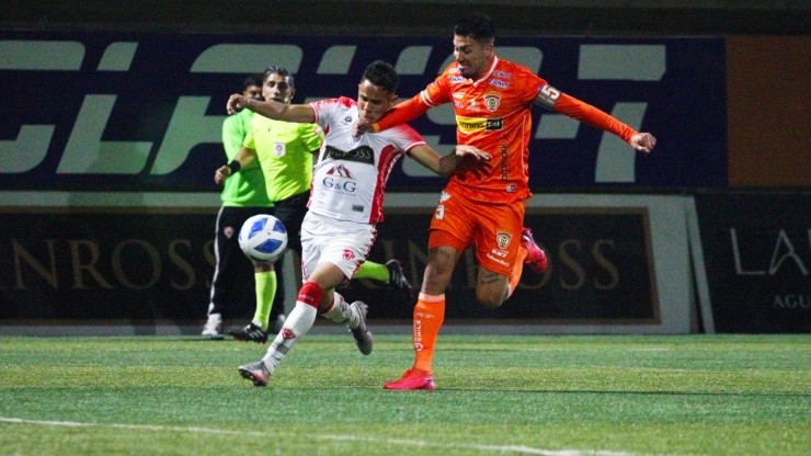 Copiapó y Cobreloa juegan la final de ida de la liguilla de ascenso.