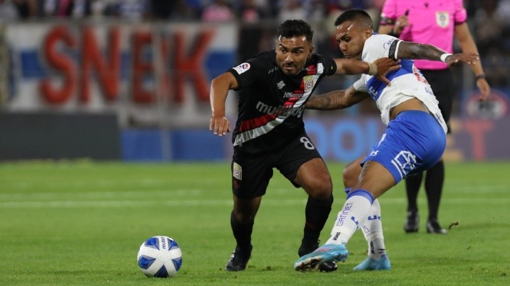 Mario Sandoval sigue por una temporada más en Curicó Unido