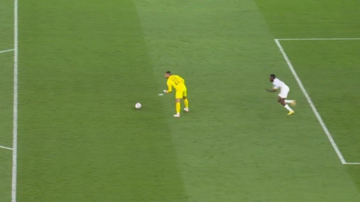 Diogo Costa casi regala el empate a Ghana frente a Portugal