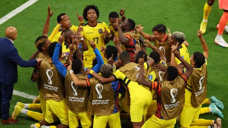 Ecuador en su primer partido ante Qatar