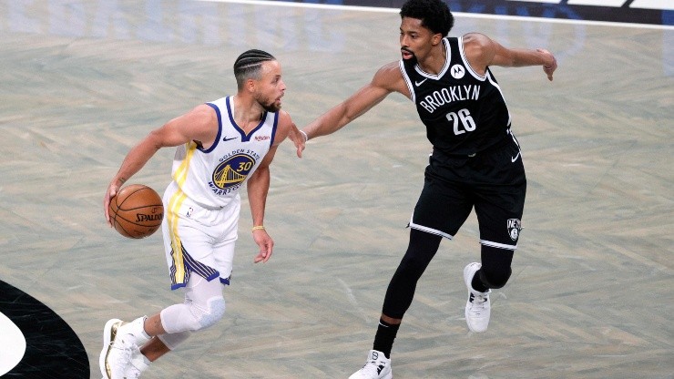 Warriors enfrenta a Brooklyn Nets en uno de los partidazos de la NBA.