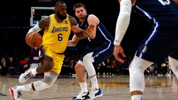 Choque de titantes en la NBA: Los Lakers de LeBron enfrentarán a Doncic y los Mavericks.