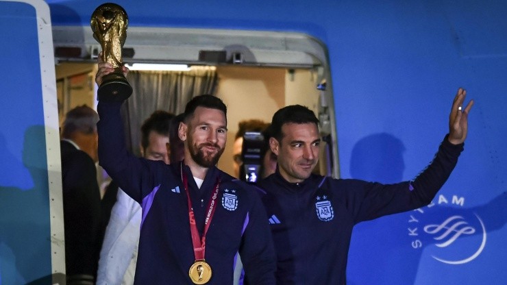 Scaloni avisa que si va al Mundial 2026 llevará a Messi en la nómina.