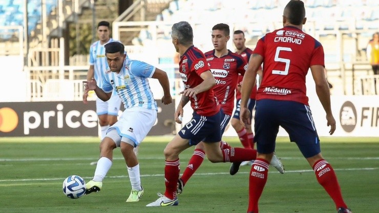Magallanes deberá buscar la clasificación a fase de grupos de Copa Libertadores en Medellín.