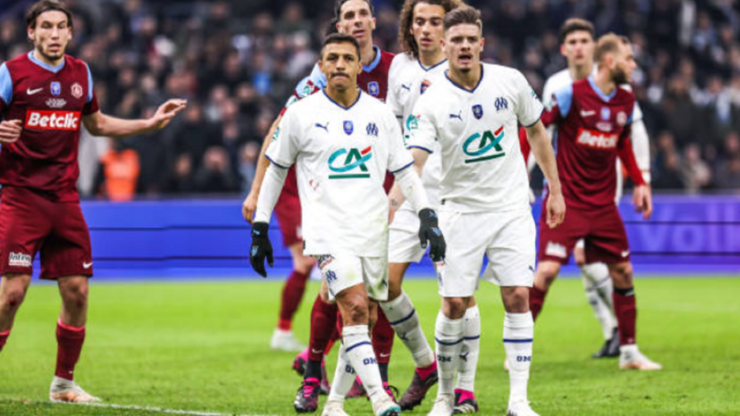 Alexis Sánchez y Vitinha coincidieron en cancha en la sorpresiva eliminación del Marsella en la Copa de Francia.