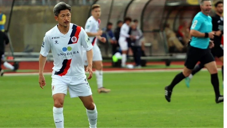 El japonés debutó con su nuevo equipo, el Oliveirense, de la segunda división portuguesa.