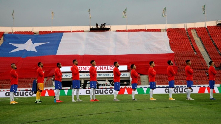 La selección chilena espera jugar ante Colombia en el Nacional