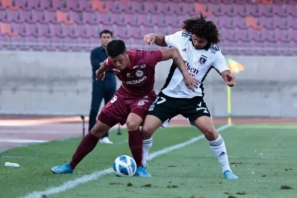 Colo Colo sale a defender el liderato ante un necesitado Deportes La Serena. Foto: Agencia Uno