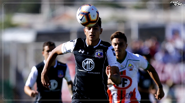 Williams Alarcón | Mediocampista | Colo Colo | 18 años