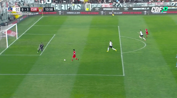 Brayan Cortés intentó salir, pero se arrepintió (Foto: Transmisión CDF)