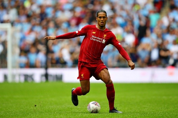 Virgil van Dijk | Defensa central | Liverpool | 85 millones de euros