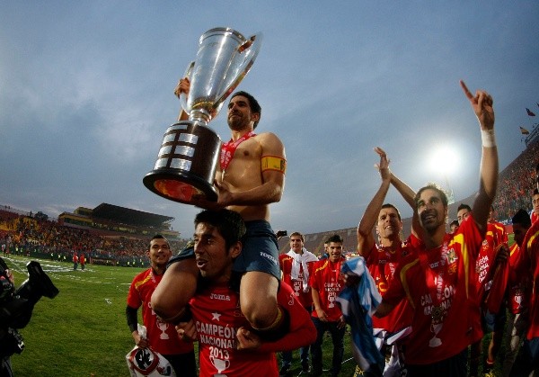 Gonzalo Villagra, capitán de Unión Española 2013 y actual jugador de Santiago Morning, en su juventud jugó rugby por su colegio Santiago College.