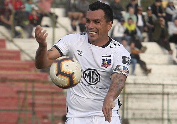 Esteban Paredes | Delantero