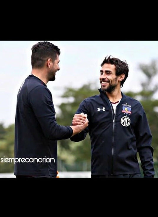 Orión junto al Mago Valdivia, otra postal compartida por el arquero.